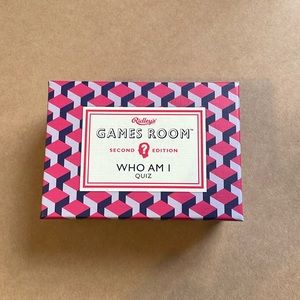Ridley's Games Room Who Am I? Second Edition Quiz Card Game